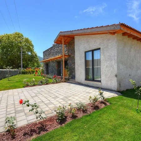 Villa Girida 2 *